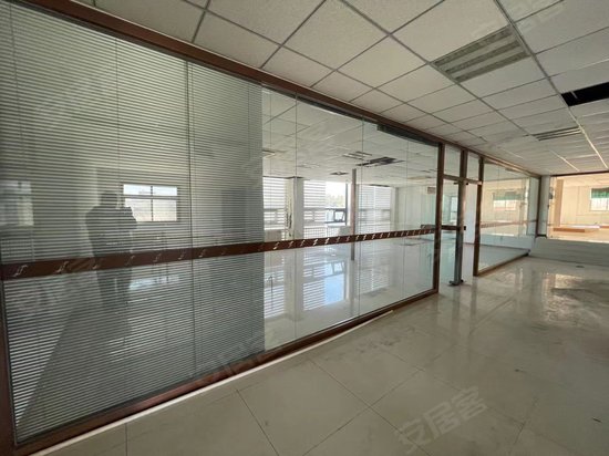 晟十力孵化器园区 