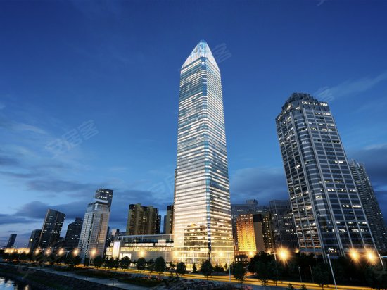 武汉长江航运中心 