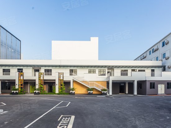 方圆大征场设计创意园 