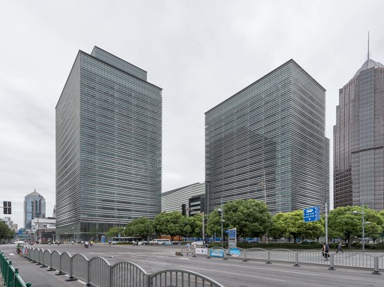 浦东金融广场