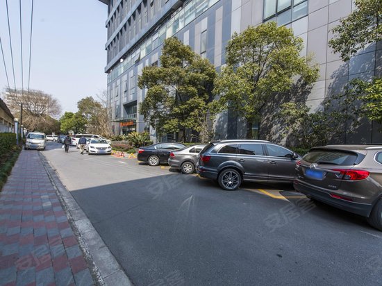 绿地威科国际大厦 