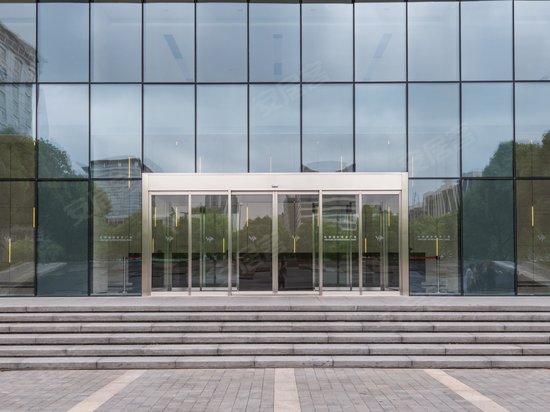 虹桥国际商务广场 