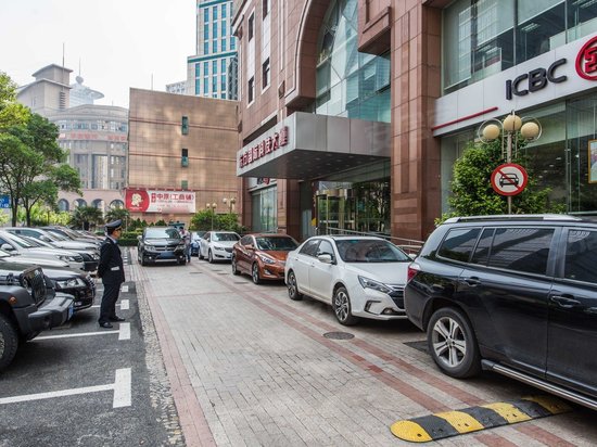 东方国际科技大厦(办公) 