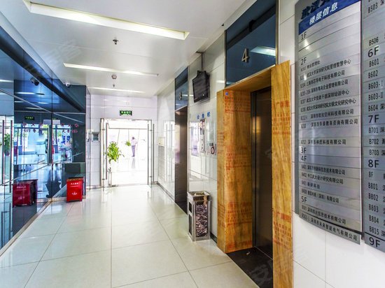 武汉大学深圳产学研大楼 