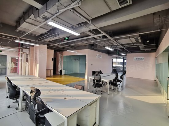 天筠跨境保税中心 