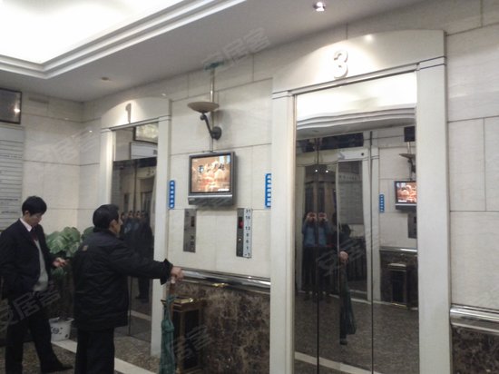 中昂世纪环岛写字楼 