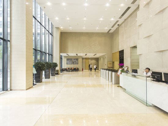 保利世界贸易中心 