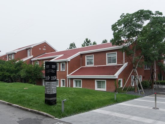 联创建筑设计主楼 