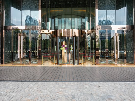 雷迪森财富中心 