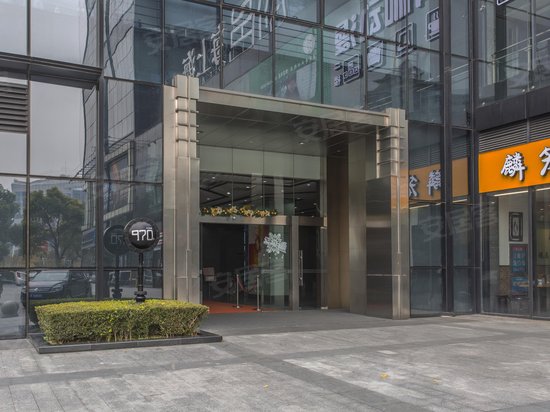 海上海商务大厦 