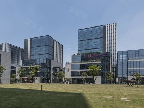 e通世界商务园华新园 