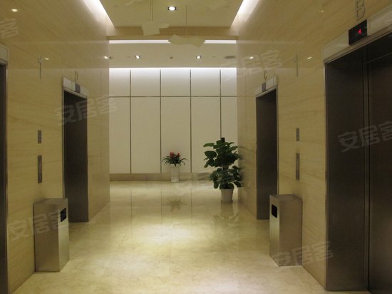 九龙仓苏州国际金融中心 