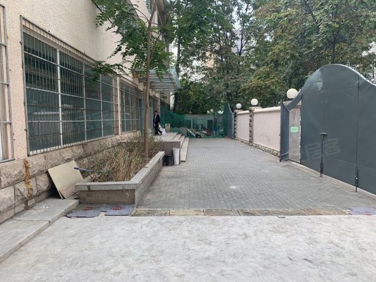 空间·蒙太奇商务中心 