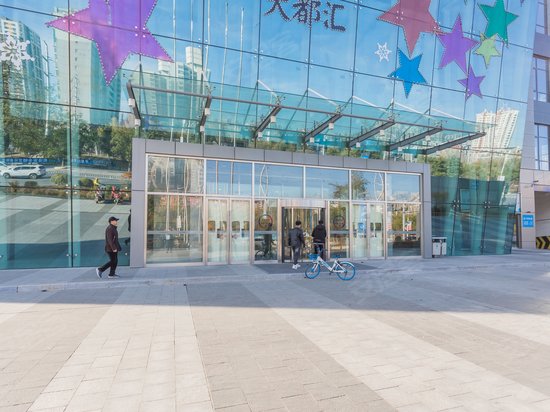 铁西龙之梦大厦 