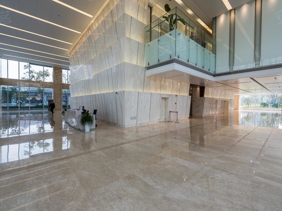 建工大唐国际广场 