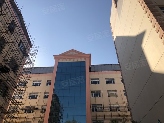 华东医药健康产业硅巷