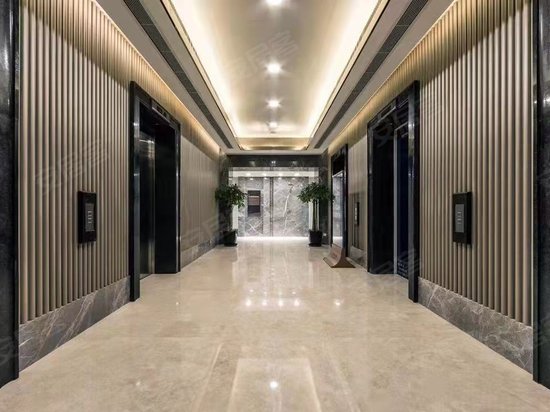 新世界商业中心 