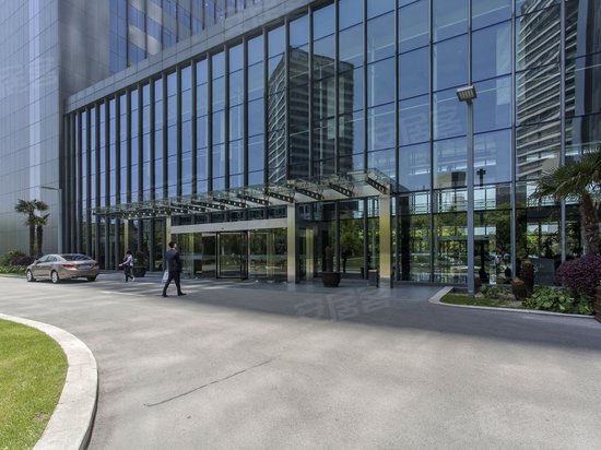 新漕河泾国际商务中心 