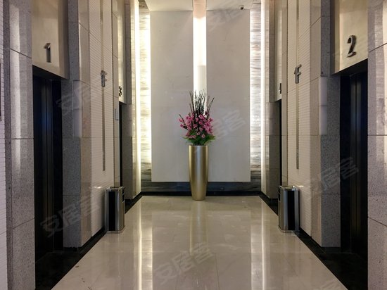 太平洋保险金融大厦 