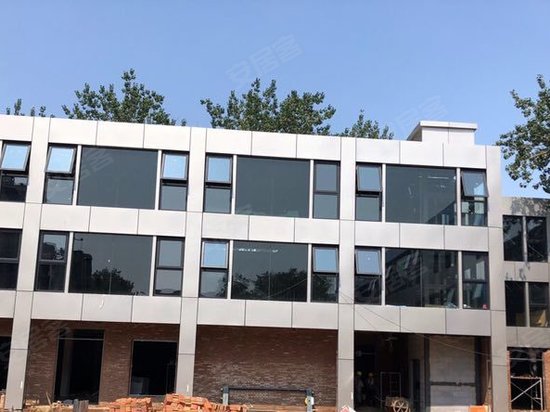 昱泽港创意园区 