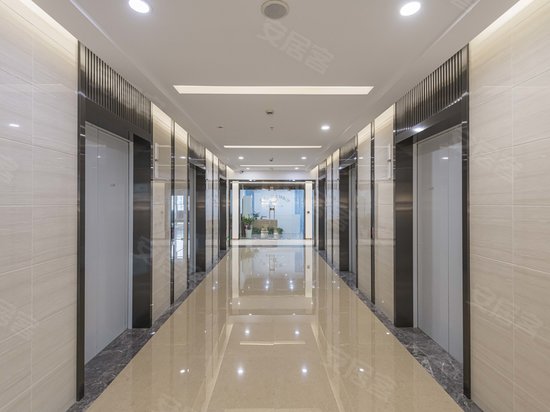 青浦宝龙广场(办公) 