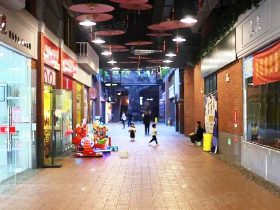 东方摩域艺术商业广场(办公) 