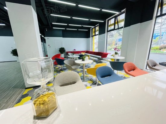 南京常发广场(办公) 