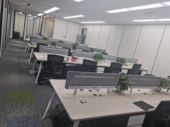 两江春城写字楼