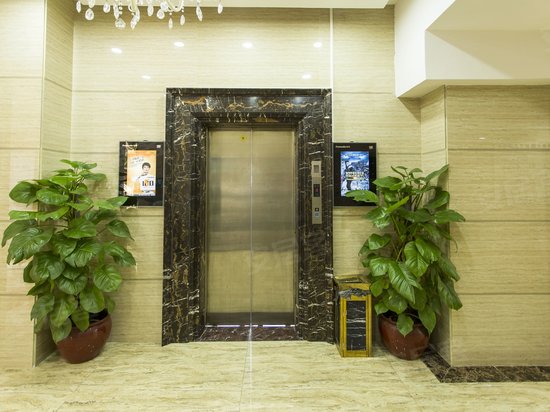 新景城商务大厦 