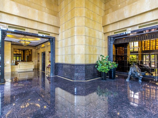 广东发展银行大厦 