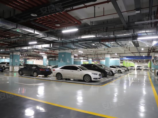 正衡金融服务大厦 