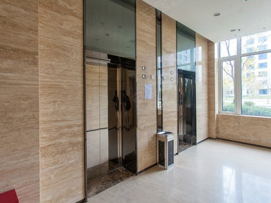 华腾世纪总部公园 