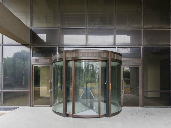 扬子江国际企业广场 