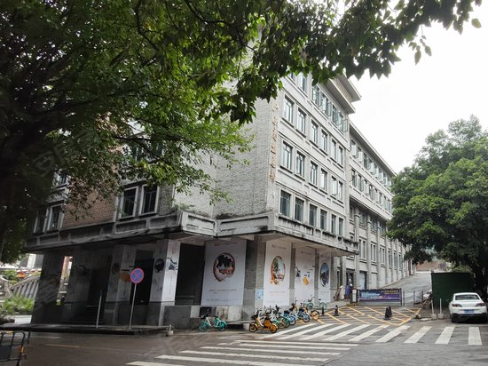 北纬23度艺术空间