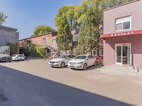 万荷艺术文创园区 