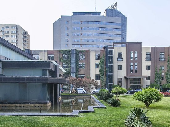 海通时代商务中心