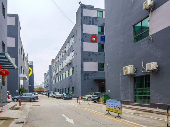 大学城创客小镇 