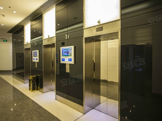 宝华城市晶典大厦 