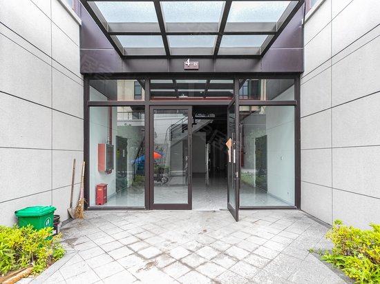 长江源中城智造 