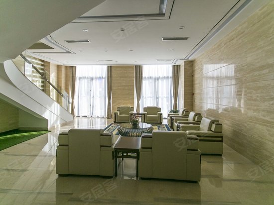 九州众创科技孵化器 