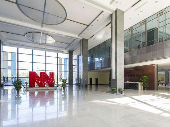 中辉世纪传媒大厦 