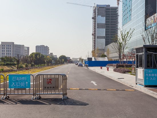 七宝中闻商务广场 