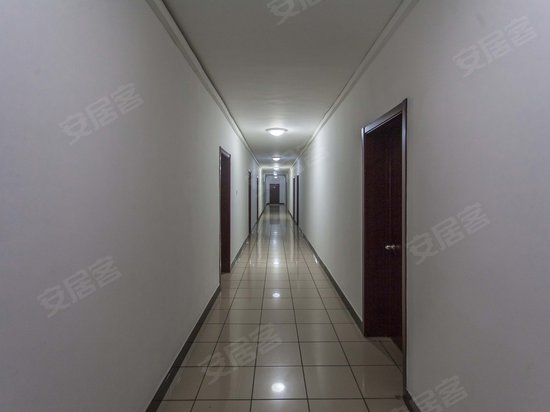 锦胜华安商务楼 