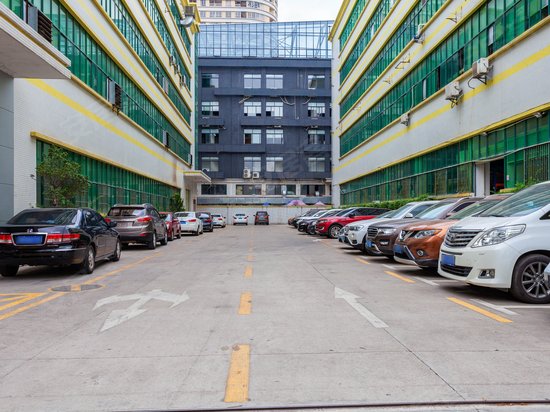 颐丰华创客中心 