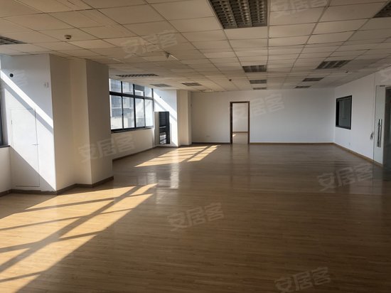 留学人员创业园 