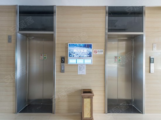 e通世界德邦双子楼 