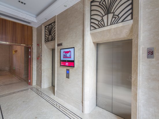 大世界商务大厦 