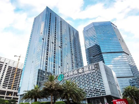 海尔青啤联合广场 