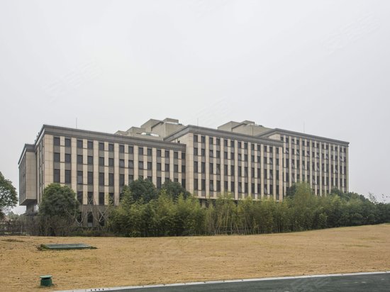 扬子江国际企业广场 