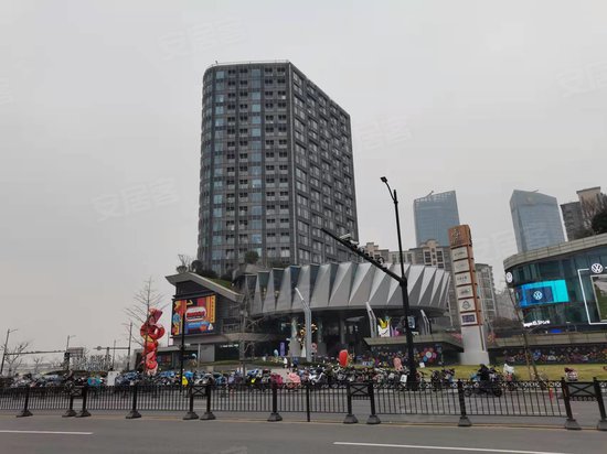 绿地缤纷城(办公) 